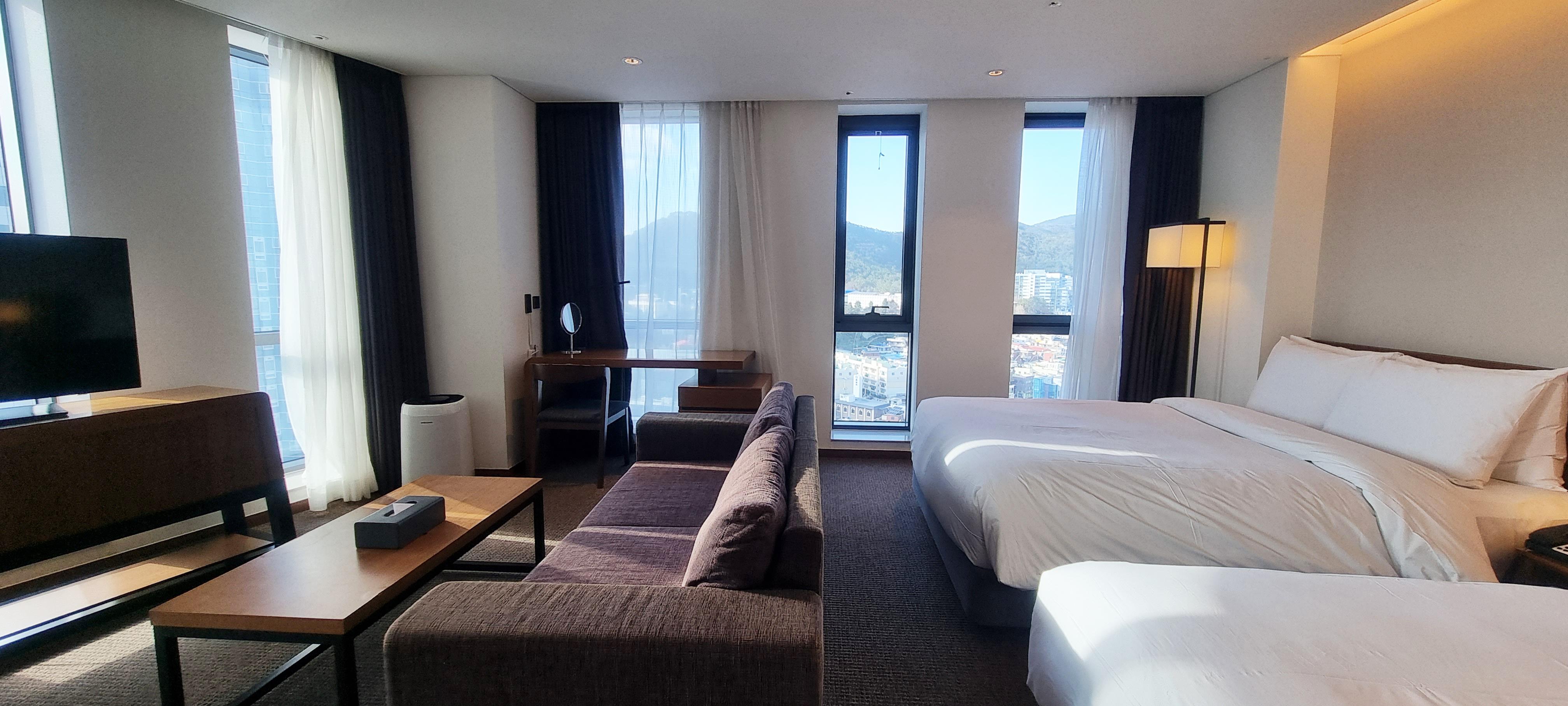 Ramada Encore by Wyndham Busan Haeundae Bagian luar foto