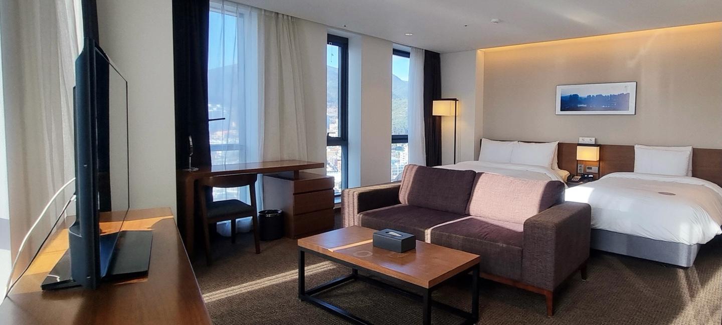 Ramada Encore by Wyndham Busan Haeundae Bagian luar foto