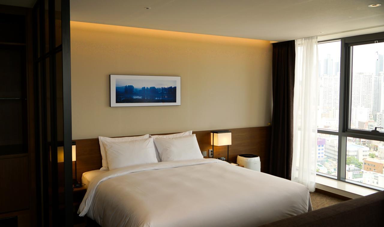 Ramada Encore by Wyndham Busan Haeundae Bagian luar foto