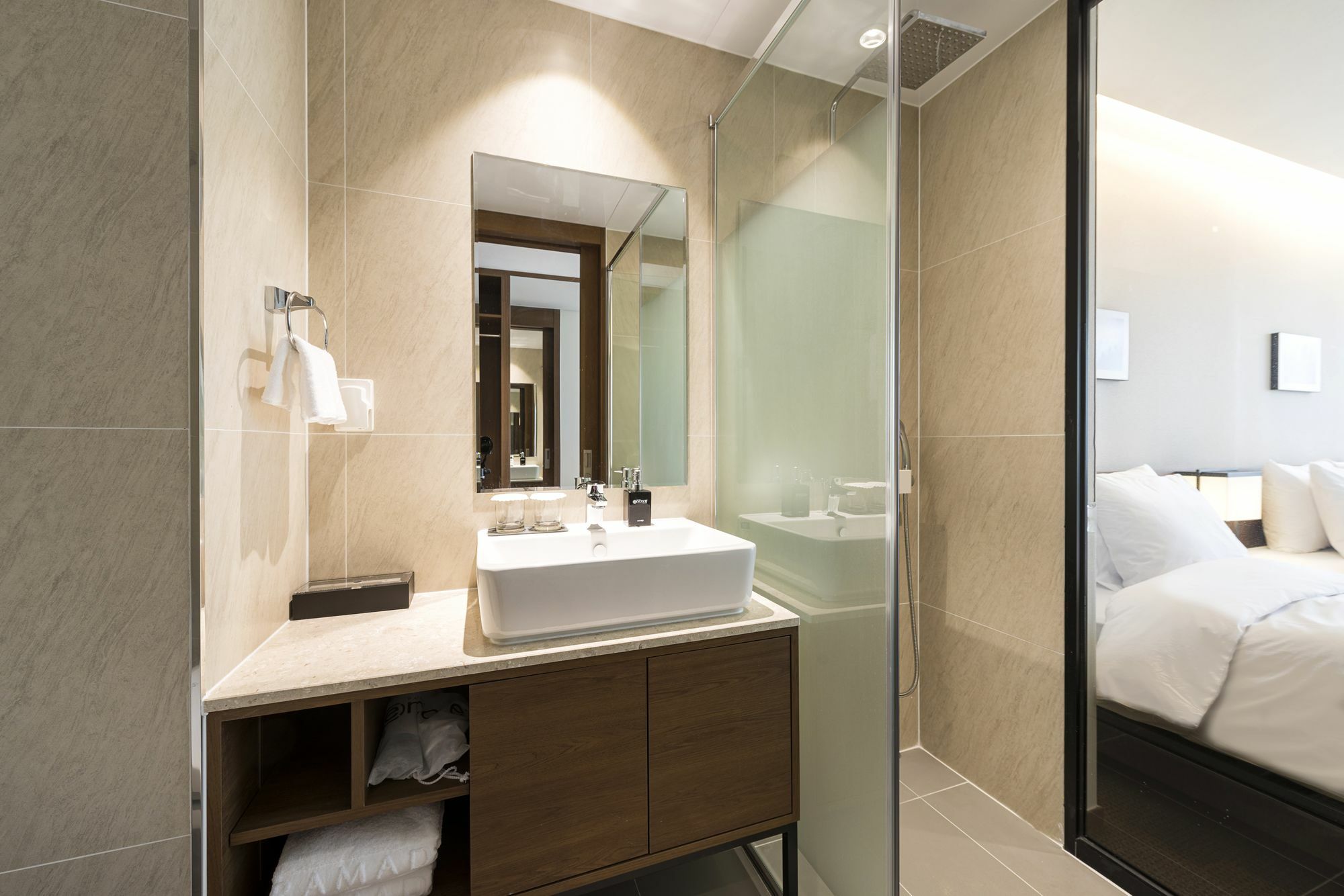 Ramada Encore by Wyndham Busan Haeundae Bagian luar foto